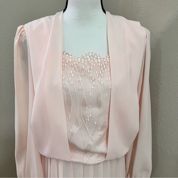 Vintage In The Mood pink chiffon dress - Picture 2 of 9